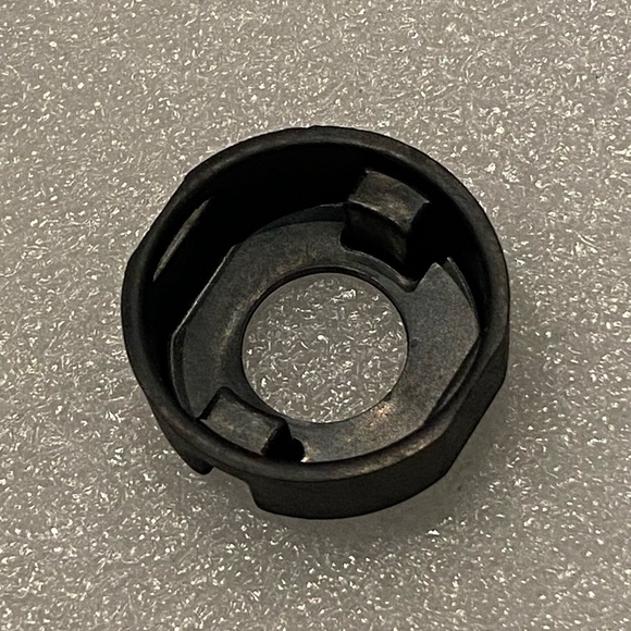 Original Hoover Part Windtunnel Vacuum “Motor Mount Only” #440013147 (New!) - Picture 3 of 4